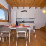 Paradiso Del T4 Holiday home *