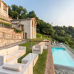 Paradiso Del T4